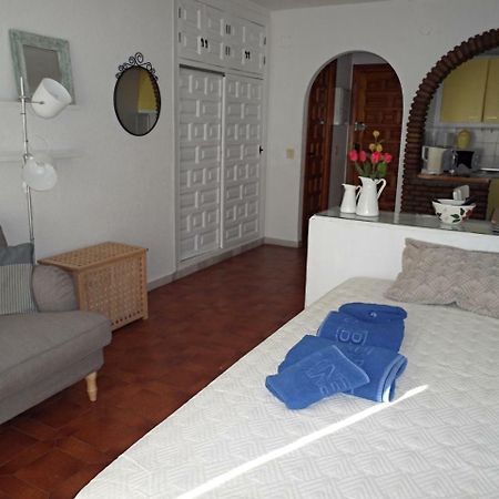 Palmeras 55 Menyber Apartment Nerja Exterior photo
